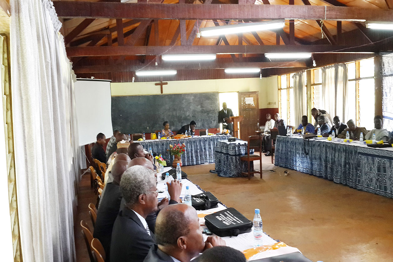 Sustainable development : Parties seal collaboration deals